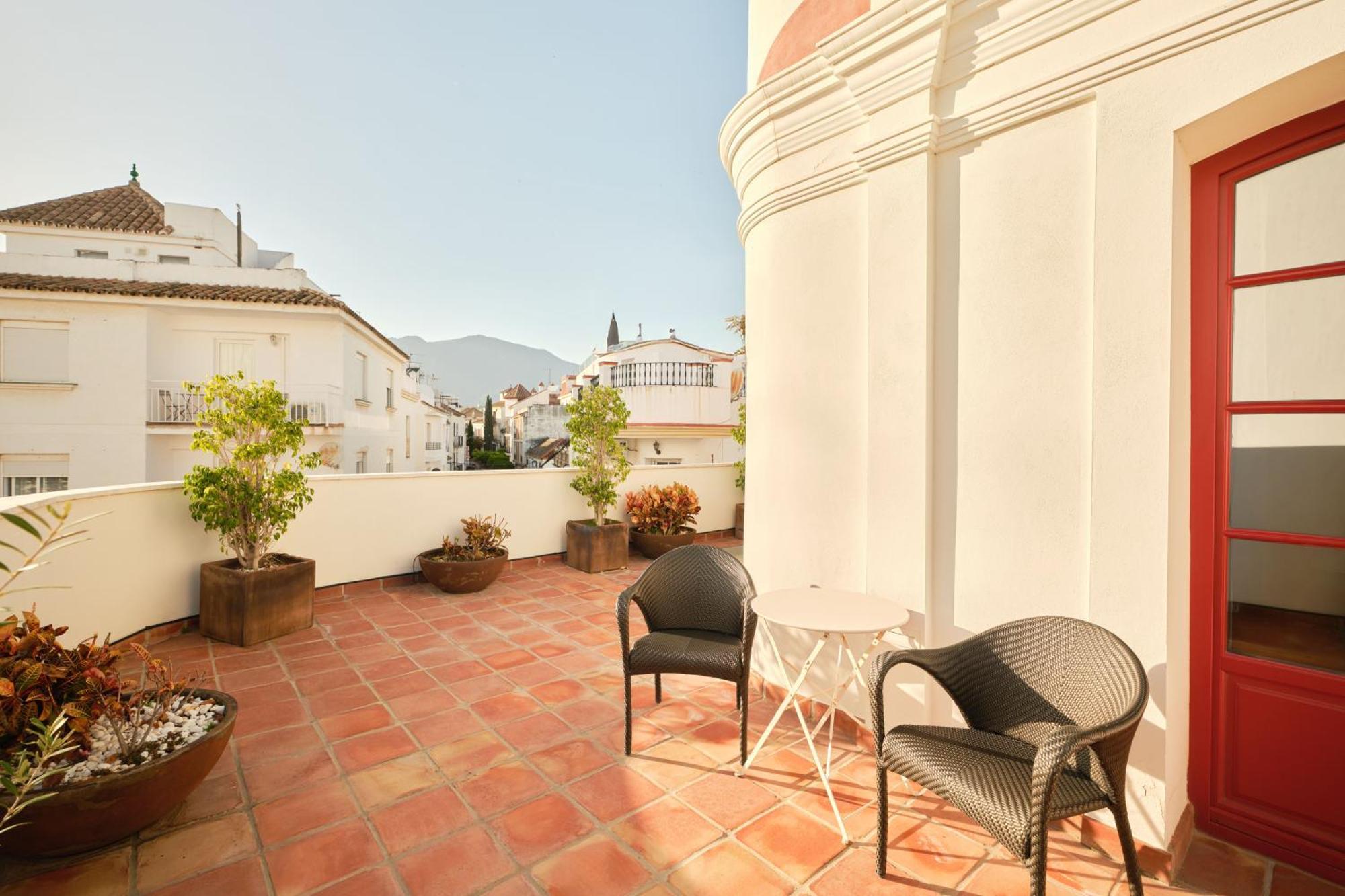Hotel El Pilar Andalucia Estepona Luaran gambar