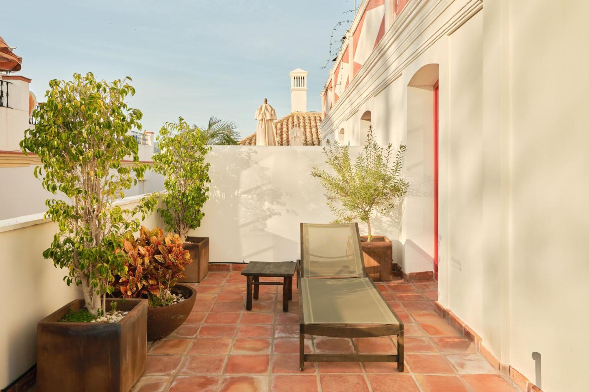 Hotel El Pilar Andalucia Estepona Luaran gambar